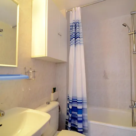 Cala Montgo 15 2d דירה L' Escala